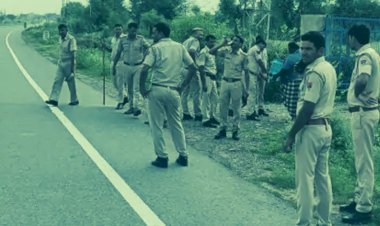 सीकर, फतेहपुर, चूरू में मतदान के दौरान हंगामा, दो गुटों में चले पत्थर, पुलिस दौड़ती रही पुलिसकर्मी