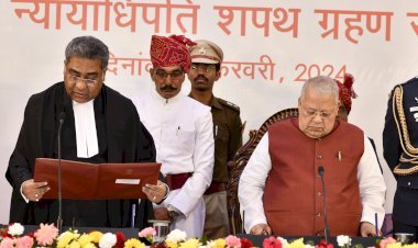 राज्यपाल कलराज मिश्र ने मंगलवार को राजभवन में मनिन्द्र मोहन श्रीवास्तव को राजस्थान उच्च न्यायालय के मुख्य न्यायाधिपति पद की शपथ दिलाई