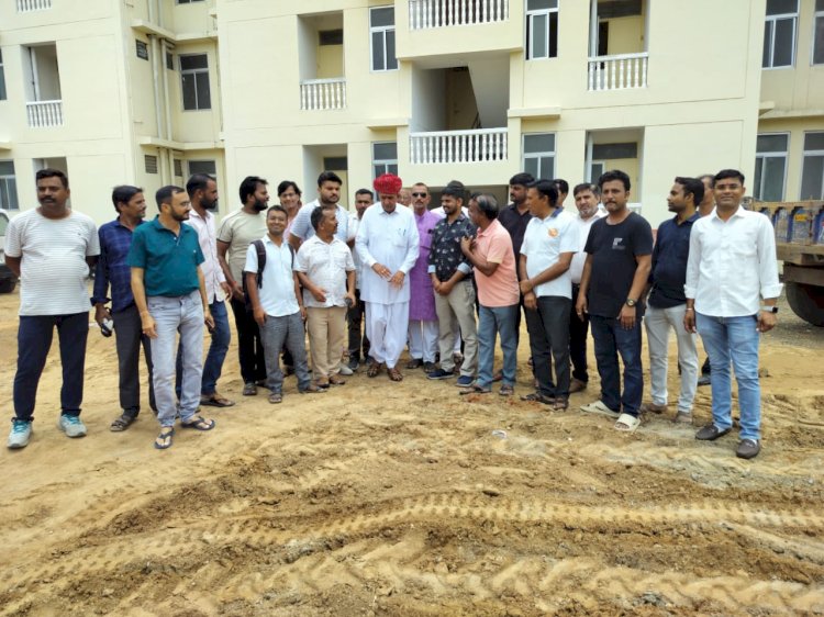 lumbaram choudhary cm jan awas yojana news