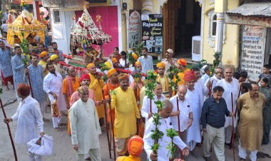 बूंदी में आराध्य देव श्री रंगनाथ जी की डोल यात्रा निकली