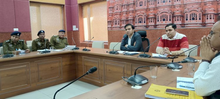 बगैर लाइसेंस के संचालित न हो नशामुक्ति केन्द्र— जिला कलक्टर