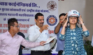 NSS स्थापना दिवस पर छात्राओं को मिला सड़क सुरक्षा प्रशिक्षण