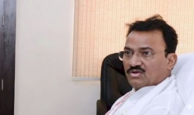 टोंक में डिप्टी सीएम प्रेमचंद बैरवा को कंडक्टर ने नहीं पहचाना, बाद में पकड़े पैर