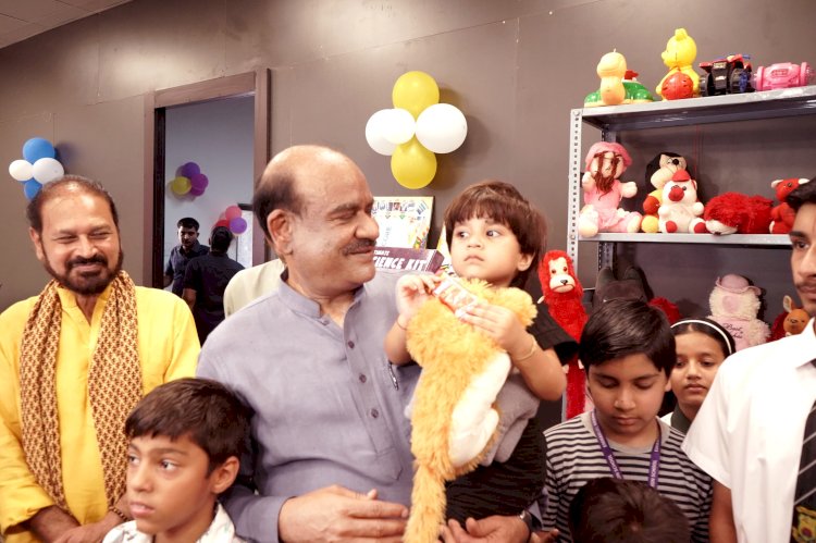 लोकसभाध्यक्ष बिरला ने कोटा में नमो टॉय बैंक का किया शुभारंभ