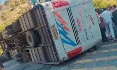 पाली में भीषण बस हादसा: 2 मासूमों की मौत, 28 घायल; ड्राइवर फरार
