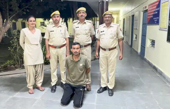 भीनमाल पुलिस ने फर्जी पेपर प्रकरण के इनामी बदमाश को पकड़ा