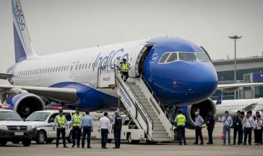 इंडिगो की दो फ्लाइट्स को बम की धमकी, अहमदाबाद-मुंबई डायवर्ट